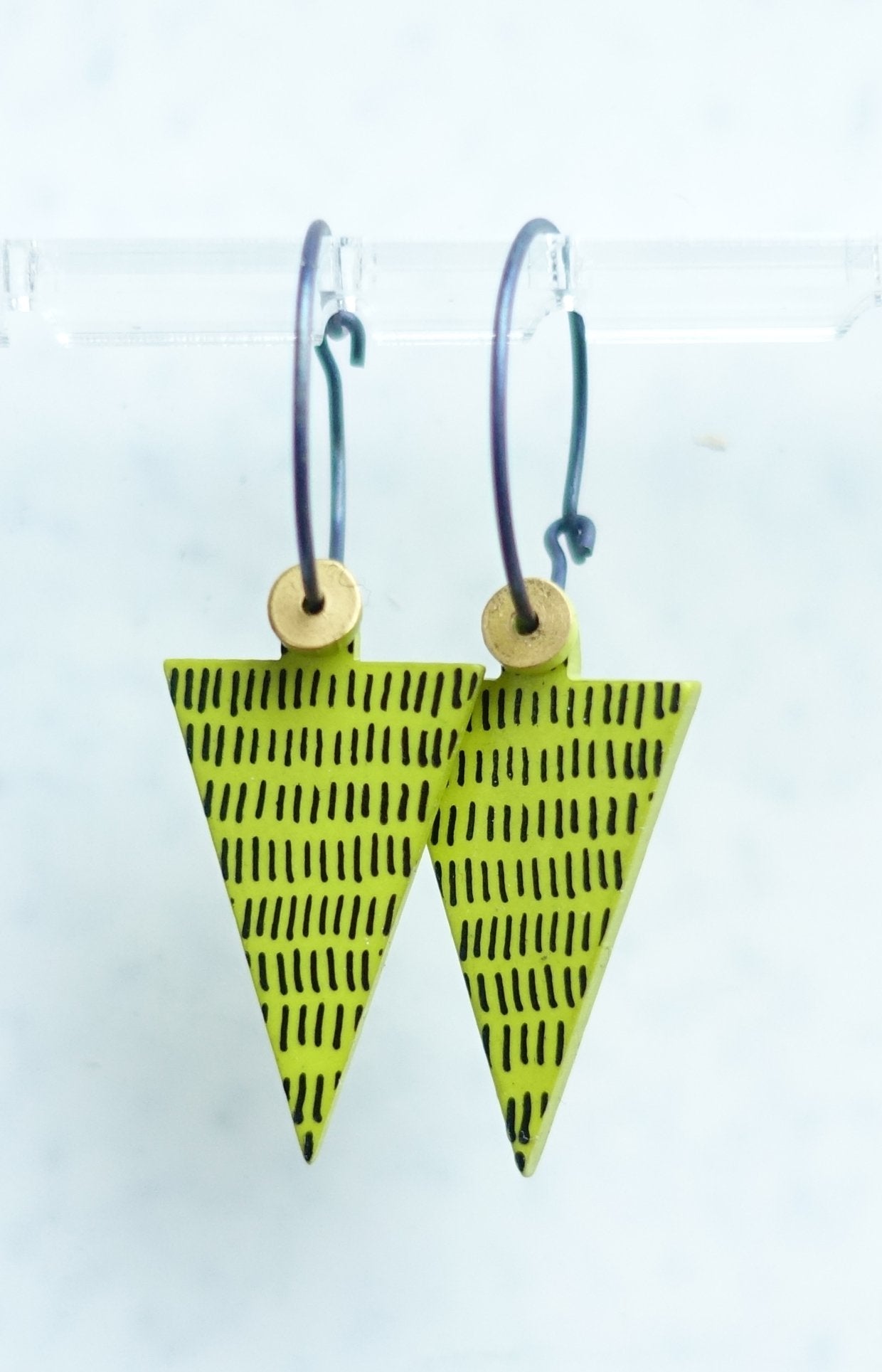 Strut Oliv Svart Guld