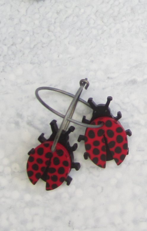 Nyckelpiga Röd - k-form