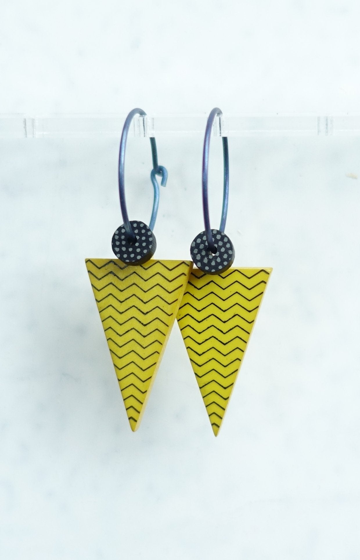 Strut Höstgul Svart