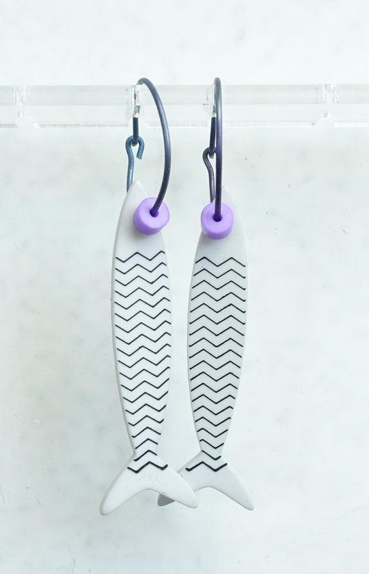 Barracuda Vitsvart Ljuslila