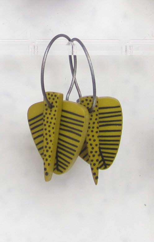 Löv Retro Senap - k-form