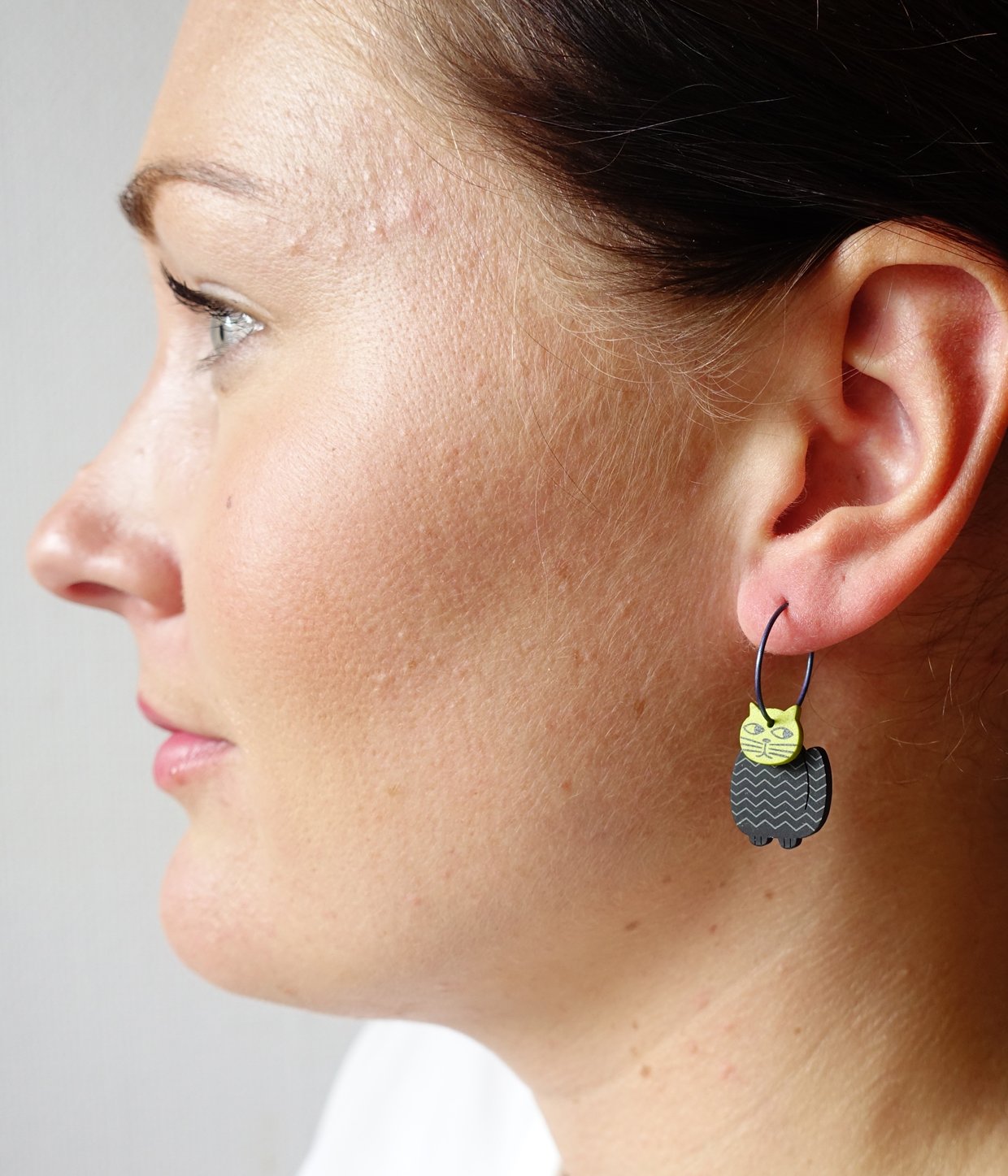 Katt Stor Svartgrå Lime